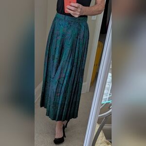 Evan Picone Teal and Purple Paisley Pleated Skirt